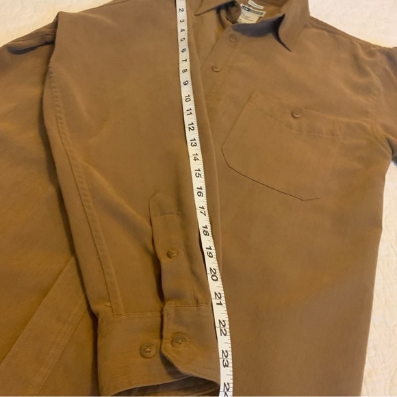 Untied long sleeve button down shirt - Picture 5 of 8